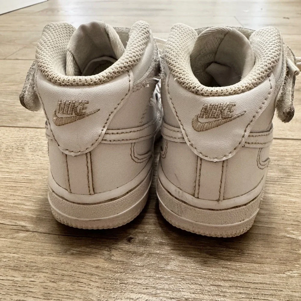 Nike Air Force 1 Mid Toddler 9C White Leather Sneakers DH2935-111